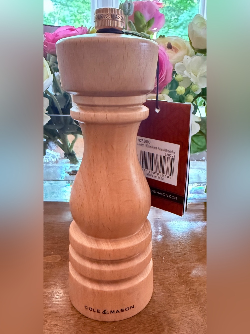 Cole & Mason London Grind Select Natural Beech Salt Mill 7